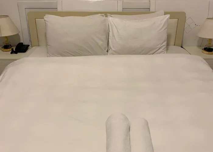 Grand Artemis Inn Hotel